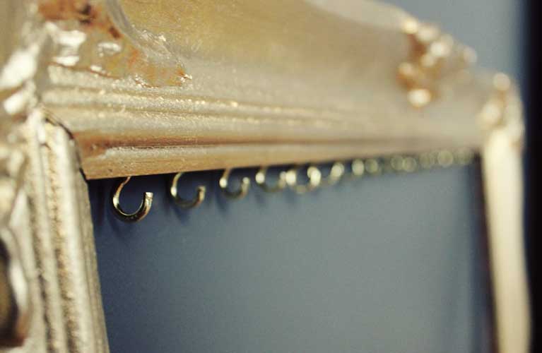 Ah, pretty little hooks, all in a row.