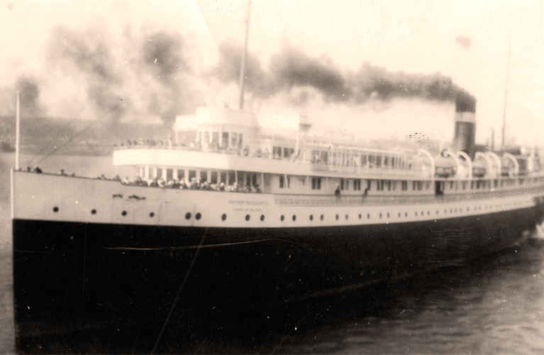 Vintage Photo: back: "The sister ship S.S. Noronic pulling out from dock at the Soo.