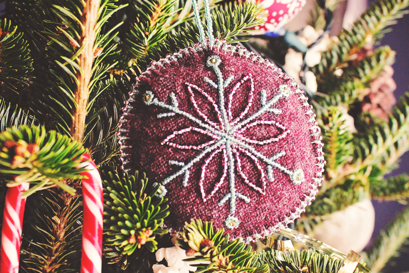 Hnadmade Aboriginal Beaded Christmas Tree Ornament | Alex Inspired