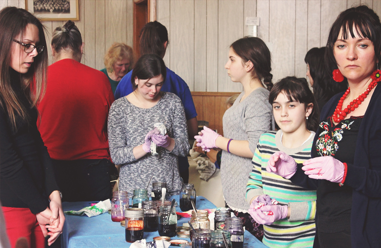 Thunder Bay Pysanky Workshop, dyeing the eggs | Alex Inspired