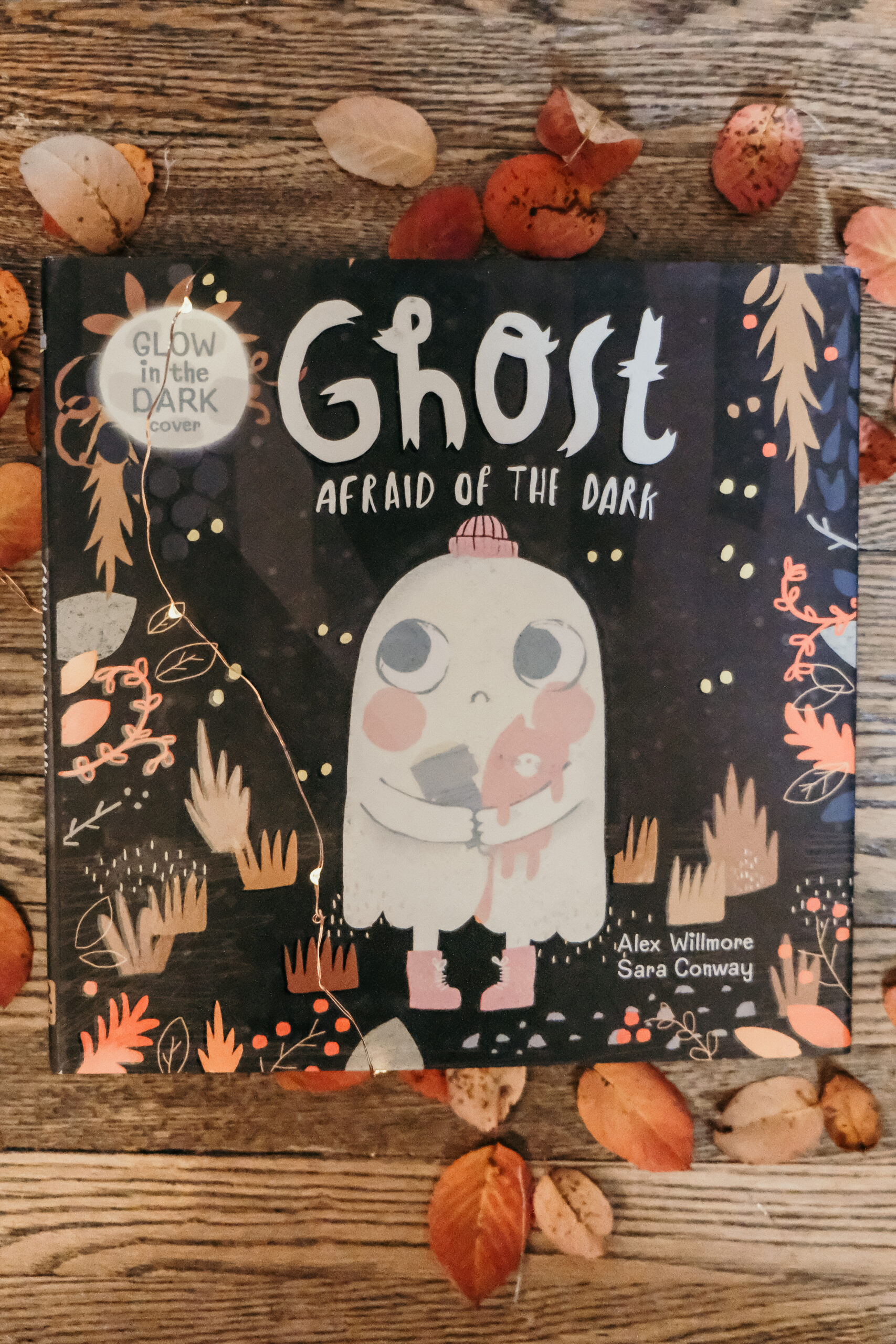 Image of book "Ghost afraid of the dark"